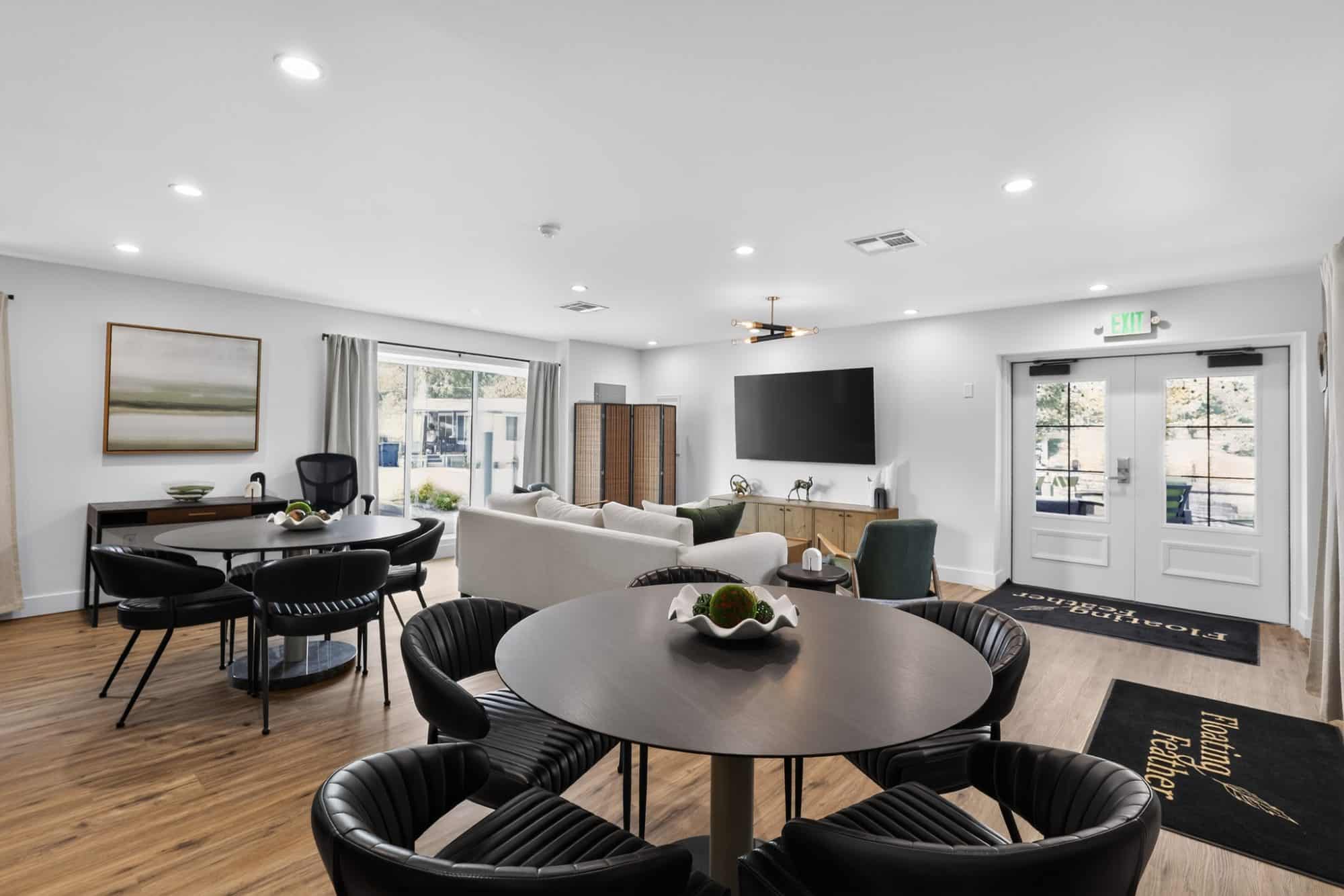 25 10601 n horseshoe bend rd living room 0874